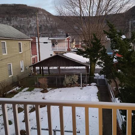 Endless Mountain Adventure Renovo Exterior foto